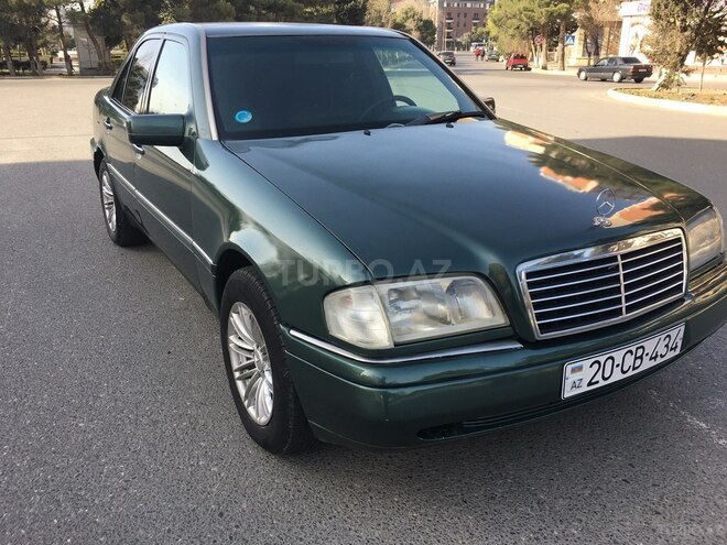 Mercedes C 220 1994, 241,041 km - 2.2 л - Sumqayıt