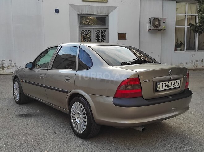 Opel Vectra 1996, 384,361 km - 2.0 l - Sumqayıt