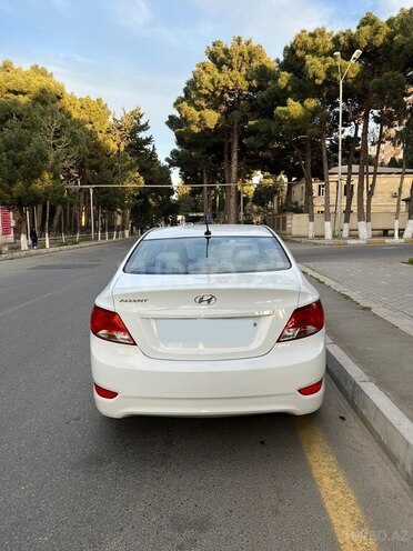 Hyundai Accent 2015, 159,000 km - 1.6 l - Bakı