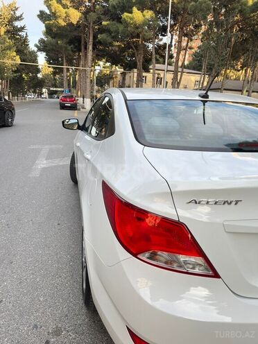 Hyundai Accent 2015, 159,000 km - 1.6 l - Bakı