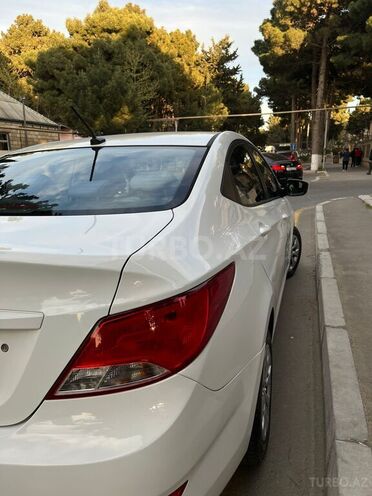Hyundai Accent 2015, 159,000 km - 1.6 l - Bakı