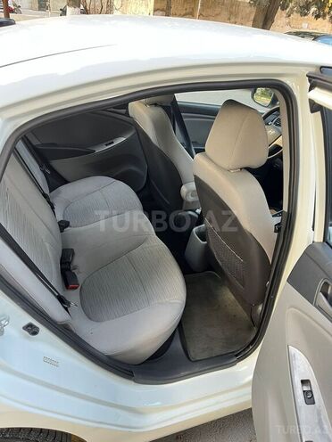 Hyundai Accent 2015, 159,000 km - 1.6 l - Bakı