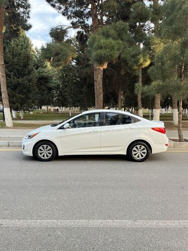 Hyundai Accent 2015, 159,000 km - 1.6 l - Bakı