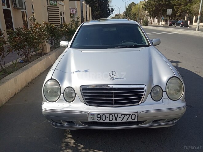 Mercedes E 280 1999, 215,000 km - 2.8 l - Sumqayıt