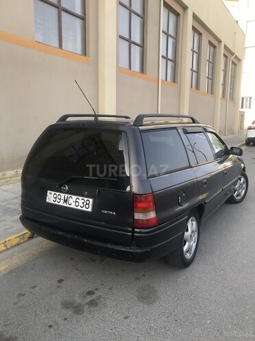 Opel Astra 1996, 370,000 km - 1.6 л - Bakı