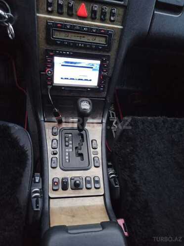 Mercedes E 280 1999, 290,495 km - 2.8 l - Bakı