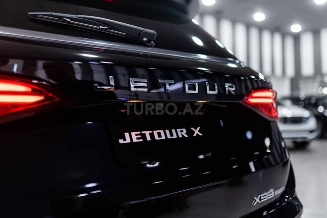 Jetour X95