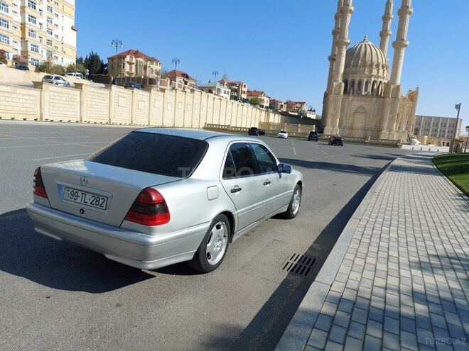 Mercedes C 230 1997, 283,651 km - 2.3 l - Bakı