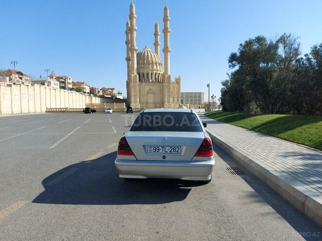Mercedes C 230 1997, 283,651 km - 2.3 l - Bakı