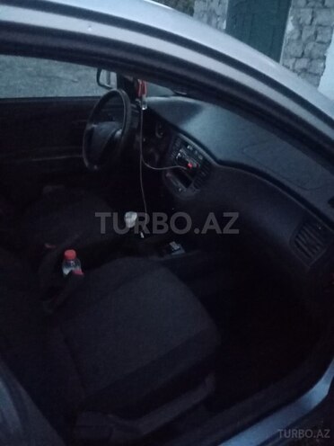 Kia Rio 2005, 208,200 km - 1.5 л - Xaçmaz