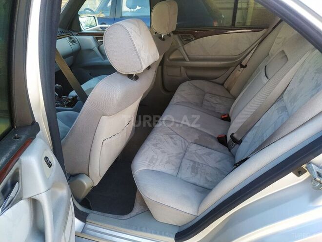 Mercedes E 230 1996, 419,000 km - 2.3 l - Bakı