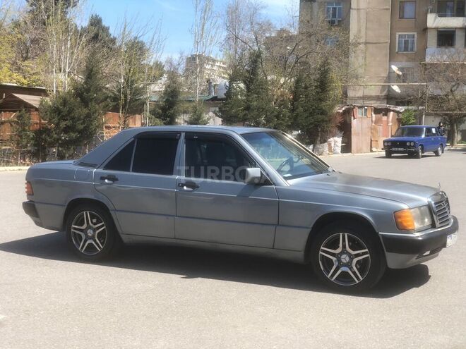 Mercedes 190 1992, 321,600 km - 2.0 л - Bakı