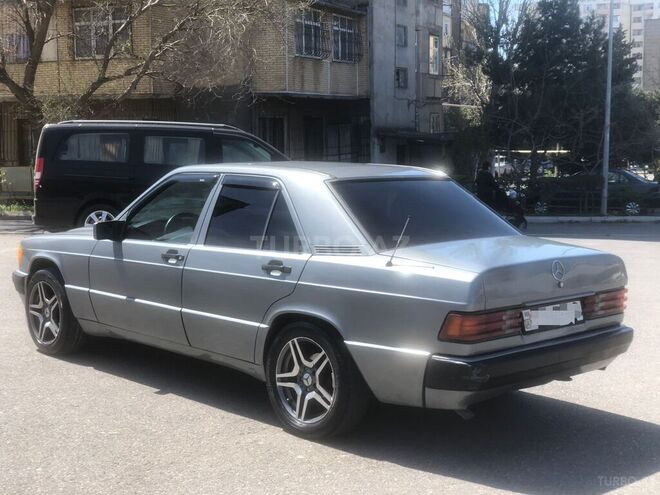 Mercedes 190 1992, 321,600 km - 2.0 л - Bakı