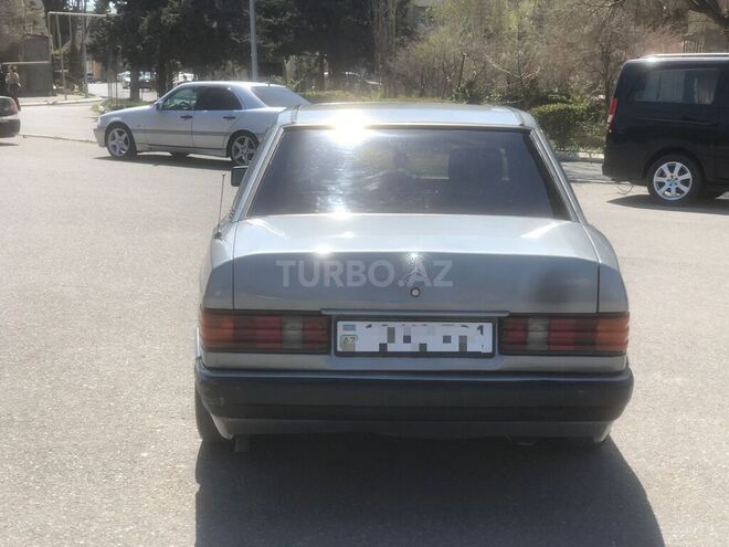 Mercedes 190 1992, 321,600 km - 2.0 л - Bakı