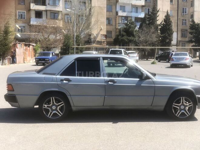 Mercedes 190 1992, 321,600 km - 2.0 л - Bakı