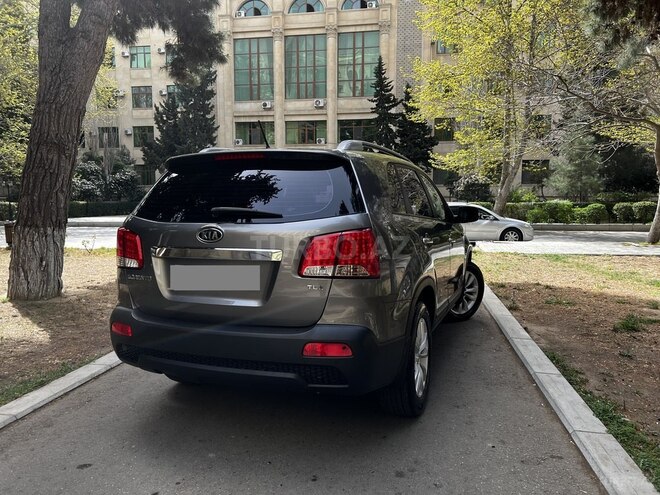 Kia Sorento 2010, 98,000 km - 2.0 l - Bakı