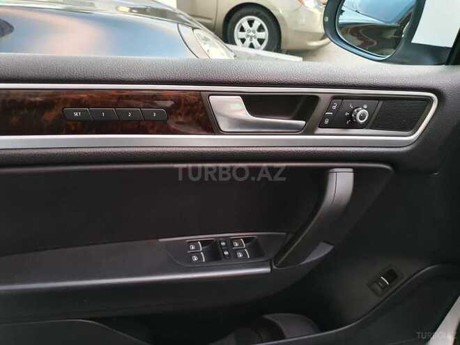 Volkswagen Touareg 2012, 221,000 km - 3.6 l - Bakı