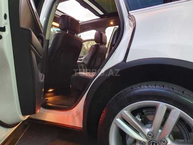 Volkswagen Touareg 2012, 221,000 km - 3.6 l - Bakı