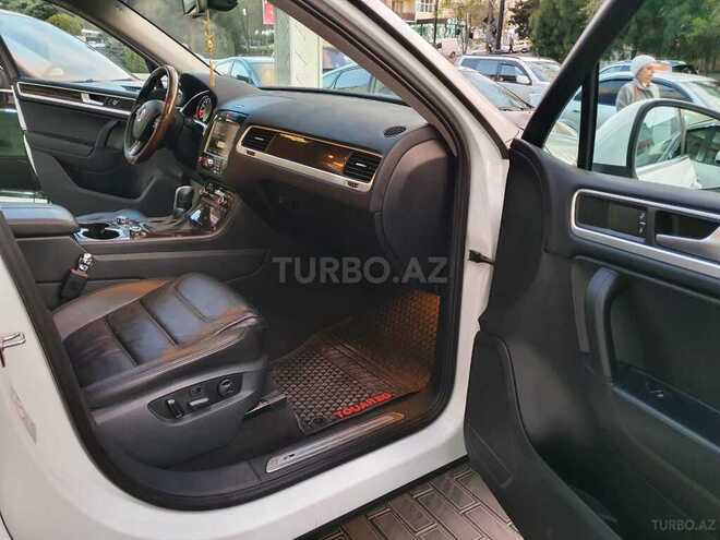Volkswagen Touareg 2012, 221,000 km - 3.6 l - Bakı