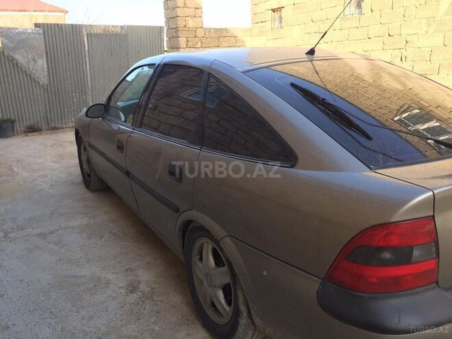 Opel Vectra 1996, 100,000 km - 2.0 л - Bakı