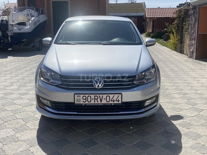 Volkswagen Polo 2019, 40,600 km - 1.6 l - Bakı