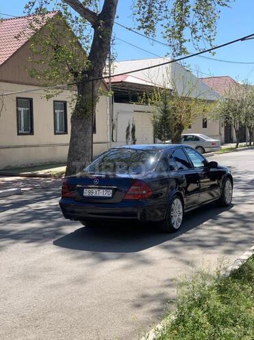 Mercedes E 220 2004, 245,000 km - 2.2 l - Şəmkir