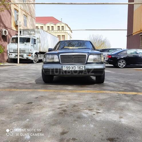 Mercedes E 200 1995, 420,000 km - 2.0 l - Bakı