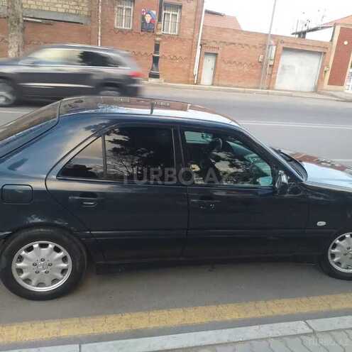 Mercedes C 180 1998, 175,000 km - 1.8 l - Gəncə