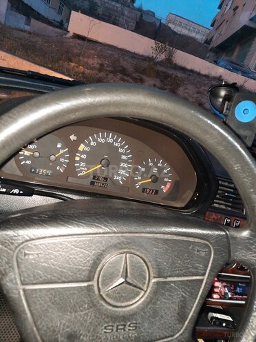 Mercedes C 200 1999, 305,000 km - 2.0 l - Bakı