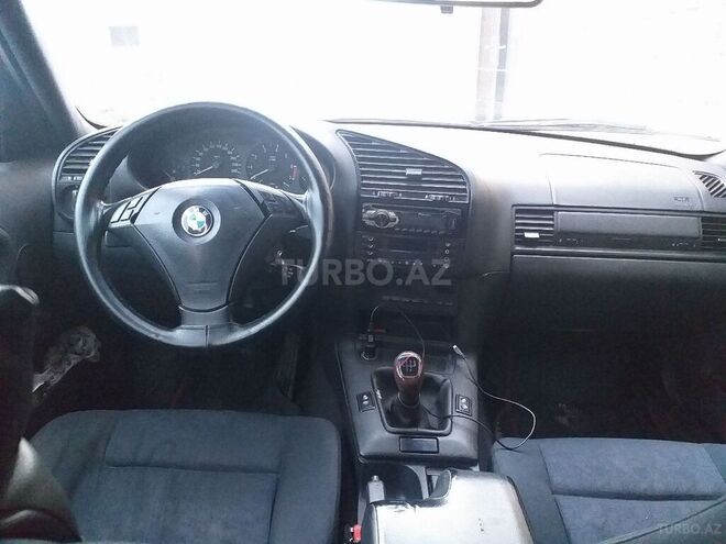 BMW 318 1999, 260,000 km - 1.8 l - Bakı