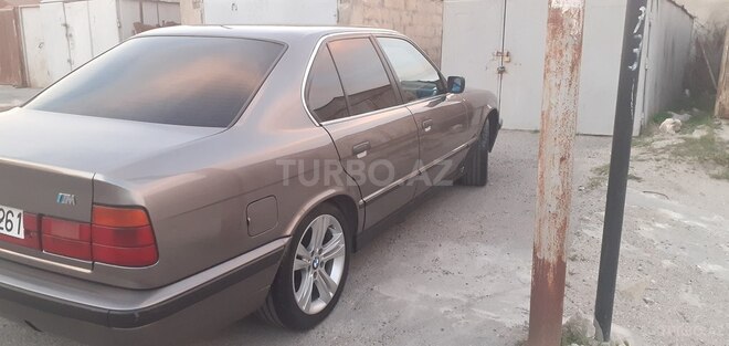 BMW 525 1992, 247,000 km - 2.5 л - Bakı