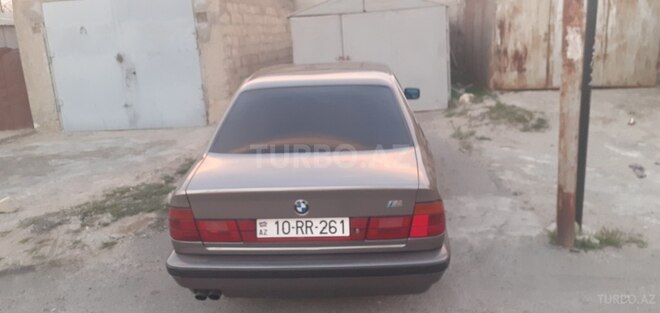 BMW 525 1992, 247,000 km - 2.5 л - Bakı