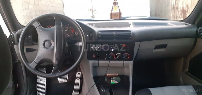 BMW 525 1992, 247,000 km - 2.5 л - Bakı