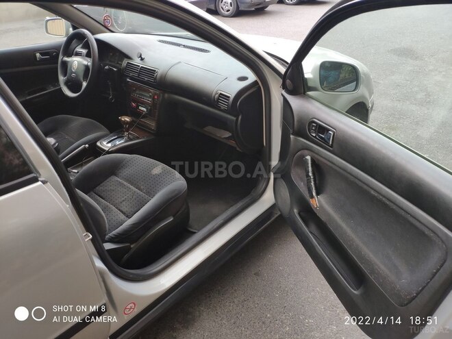 Volkswagen Passat 1998, 219,200 km - 1.8 л - Sumqayıt