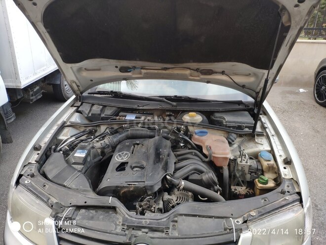 Volkswagen Passat 1998, 219,200 km - 1.8 л - Sumqayıt