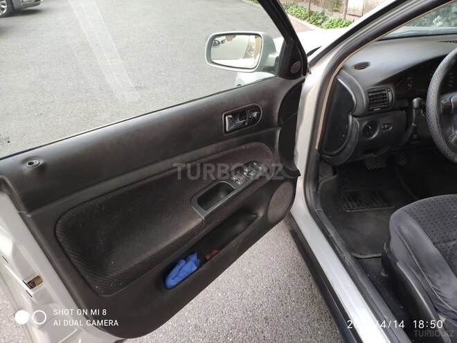 Volkswagen Passat 1998, 219,200 km - 1.8 л - Sumqayıt