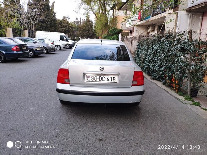 Volkswagen Passat 1998, 219,200 km - 1.8 л - Sumqayıt