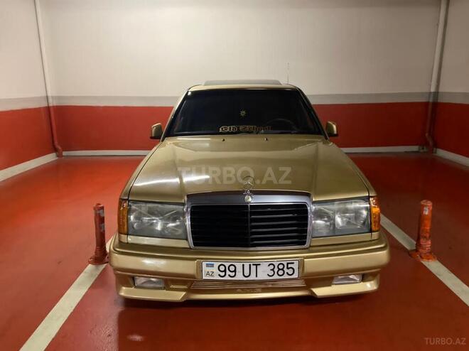 Mercedes E 200 1988, 350,000 km - 2.0 l - Bakı