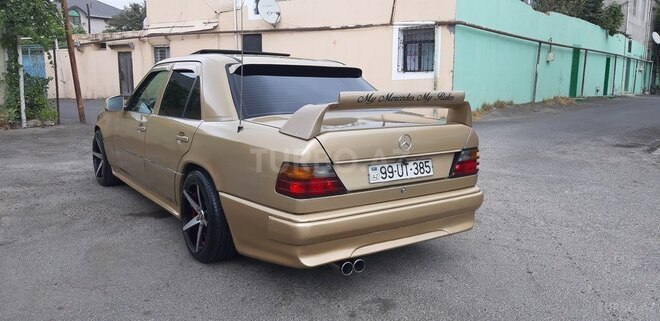 Mercedes E 200 1988, 350,000 km - 2.0 l - Bakı