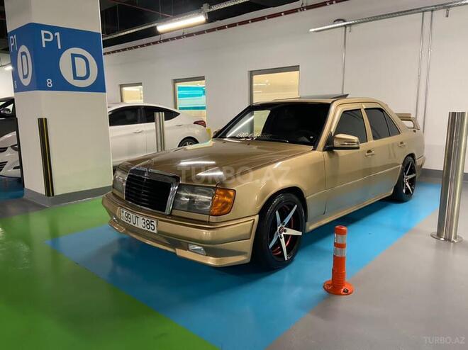 Mercedes E 200 1988, 350,000 km - 2.0 l - Bakı
