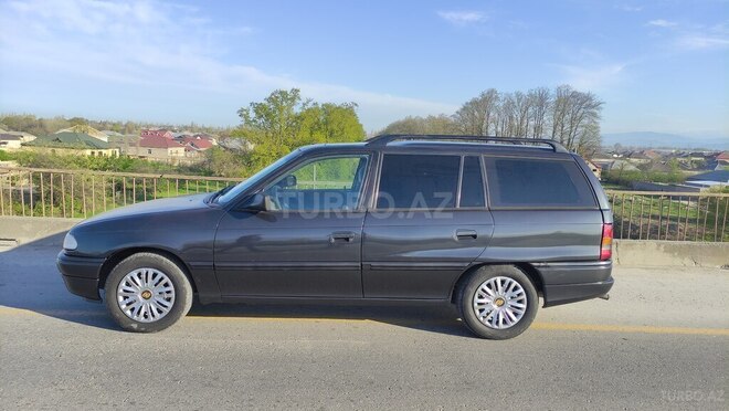 Opel Astra 1994, 467,382 km - 1.6 l - Xaçmaz