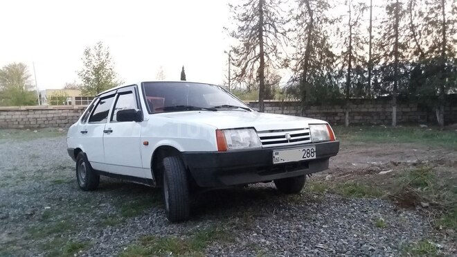 LADA (VAZ) 21099 1992, 320,000 km - 1.5 л - Bakı