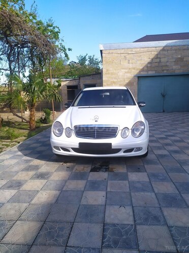 Mercedes E 220 2004, 525,000 km - 2.2 л - Bərdə