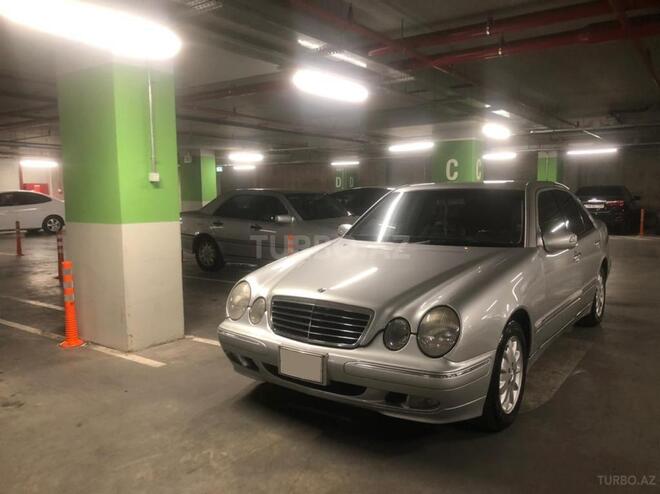 Mercedes E 240 2001, 190,896 km - 2.4 л - Bakı
