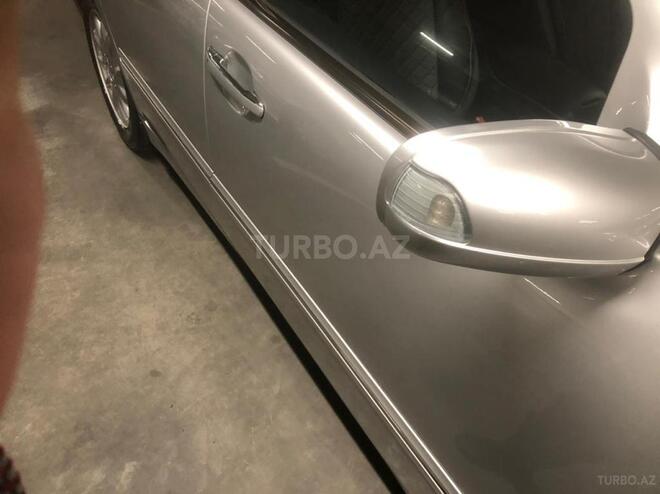 Mercedes E 240 2001, 190,896 km - 2.4 л - Bakı
