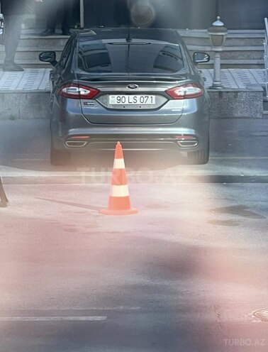 Ford Fusion 2013, 143,000 km - 2.0 л - Bakı