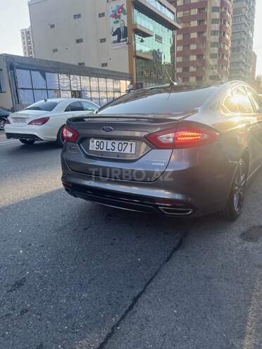 Ford Fusion 2013, 143,000 km - 2.0 л - Bakı