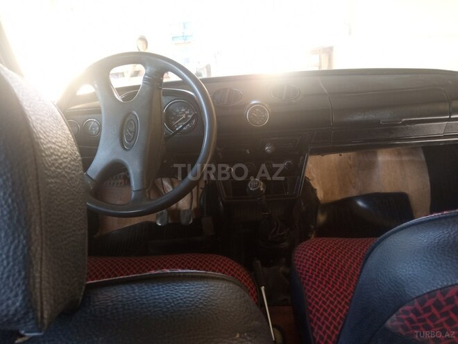 LADA (VAZ) 2106 1983, 79,882 km - 1.6 л - Ucar