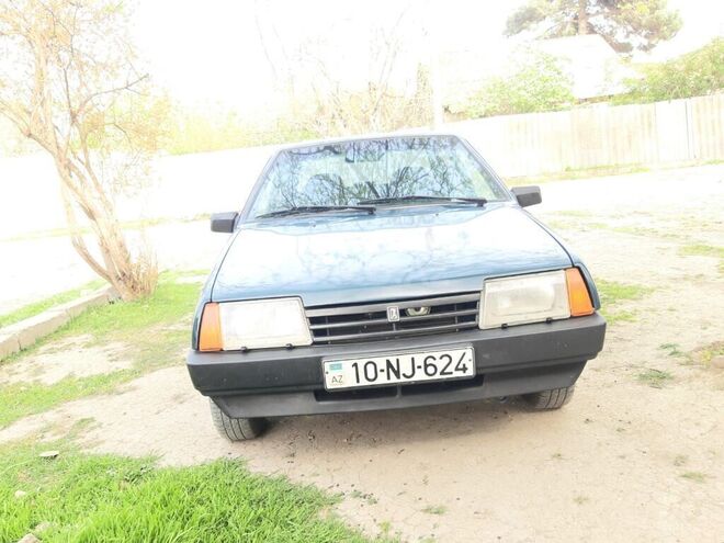 LADA (VAZ) 21099 1999, 380,000 km - 1.5 л - Yevlax