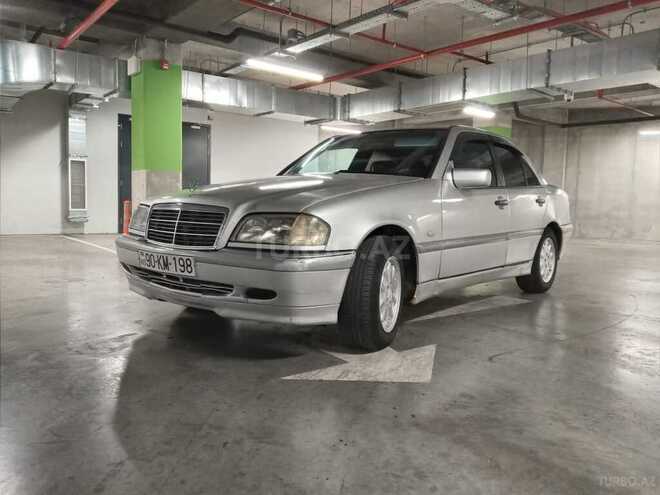 Mercedes C 220 1999, 282,900 km - 2.2 l - Bakı